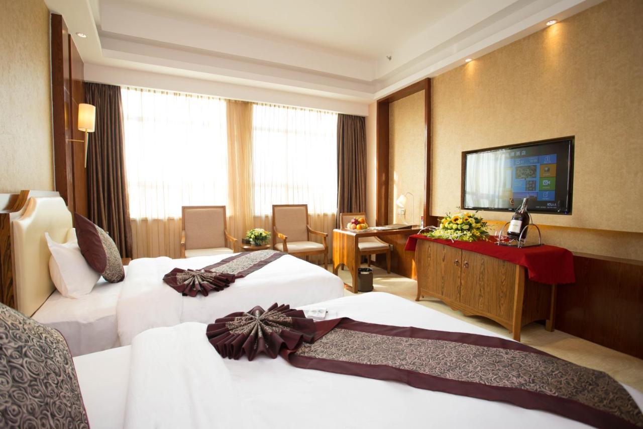 Hong Van Grand Hotel Mong Cai Dış mekan fotoğraf