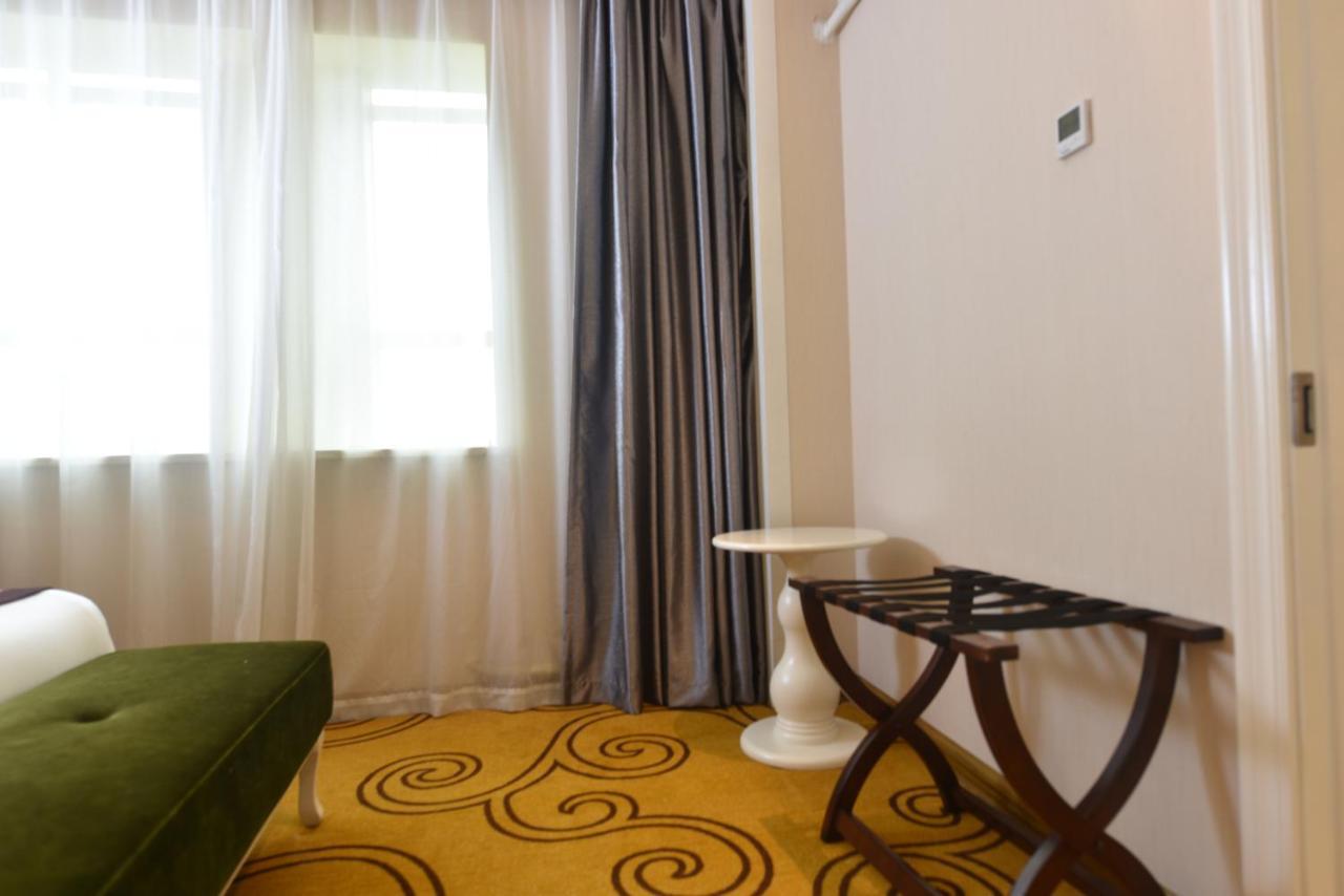 Hong Van Grand Hotel Mong Cai Dış mekan fotoğraf
