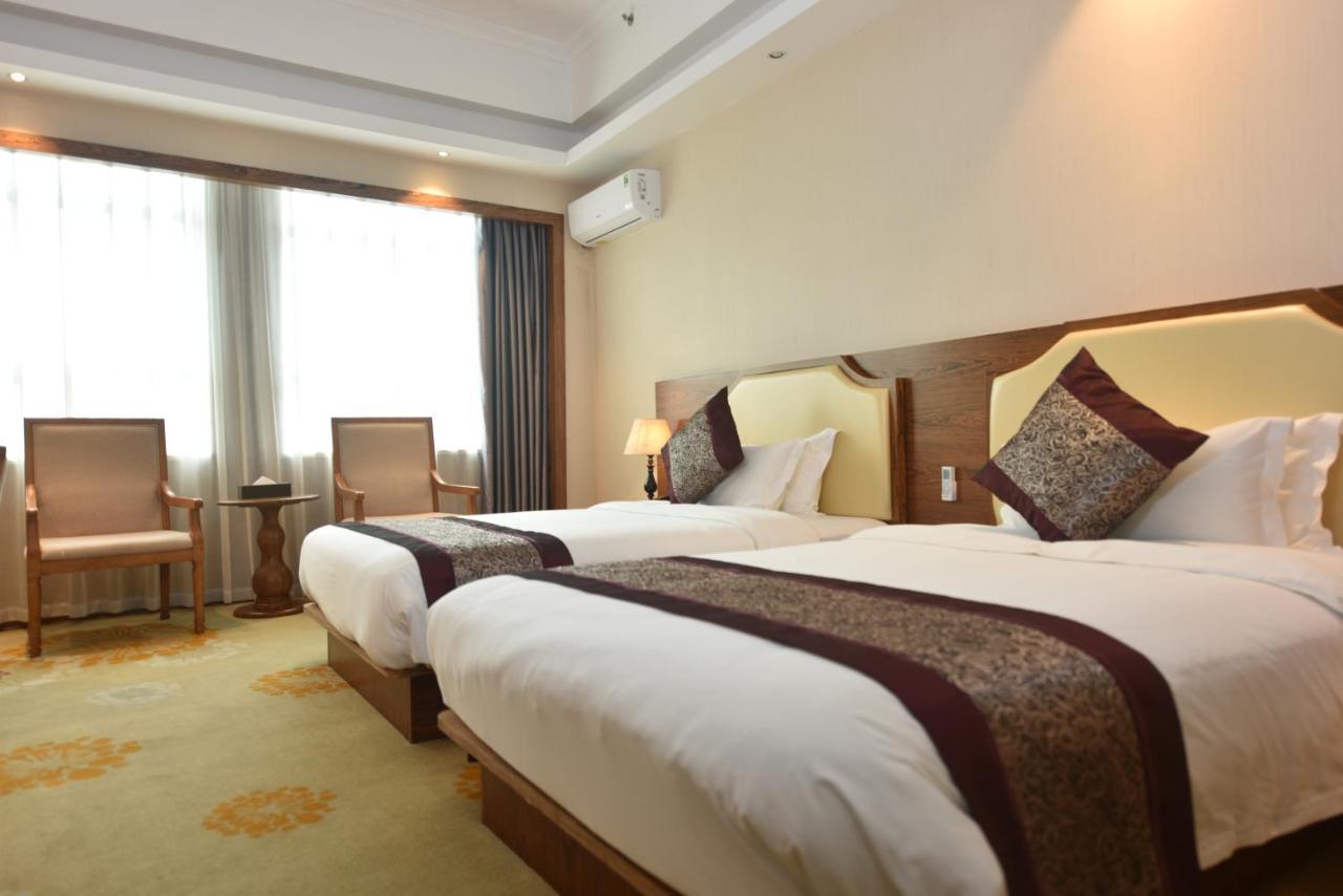 Hong Van Grand Hotel Mong Cai Dış mekan fotoğraf
